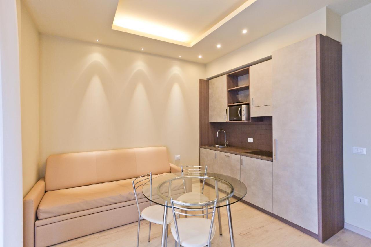 Residence Elisabetta 切塞纳蒂科 外观 照片